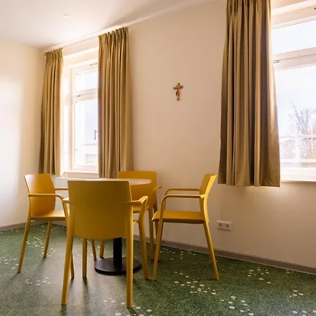 Kloster Bonlanden 3*