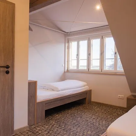 호텔 Kloster Bonlanden 3*