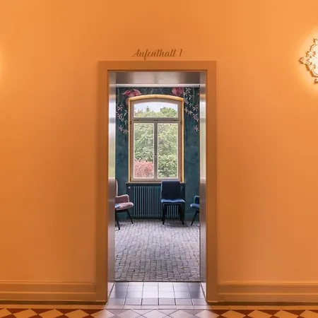 Kloster Bonlanden Отель 3*