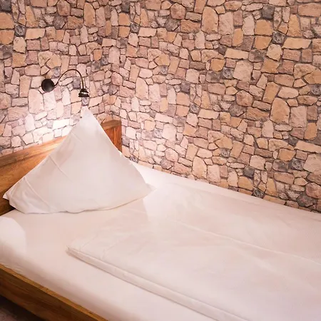 Hotel Kloster Bonlanden 3*